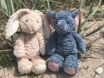 Mollis Hase Kuscheltier Baby (36cm groß) – Weiches Stofftier für Kinder &  – Kuschelhase – Bild 7